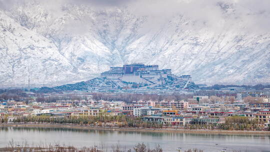 西藏 拉萨 布达拉宫 雪景日出 6K