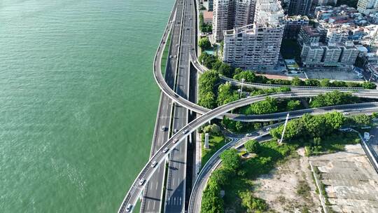 厦门演武大桥与成功大道交接口沿海公路交通
