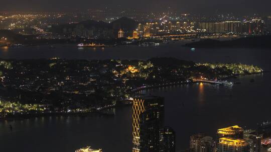 4K厦门鼓浪屿双子楼郑成功夜景城市航拍