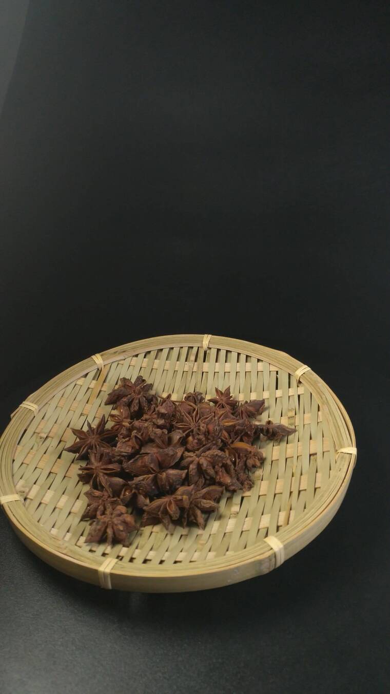 八角调味品香料