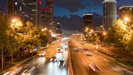 北京国贸道路夜景