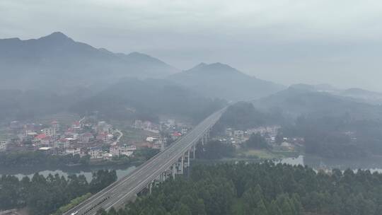 雨后农村最美生态乡村振兴农村自然山水风景