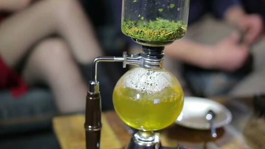 用原汁制作绿茶