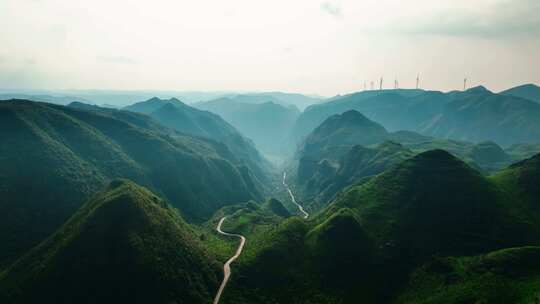 山峦叠嶂群山山脉山峰喀斯特地貌