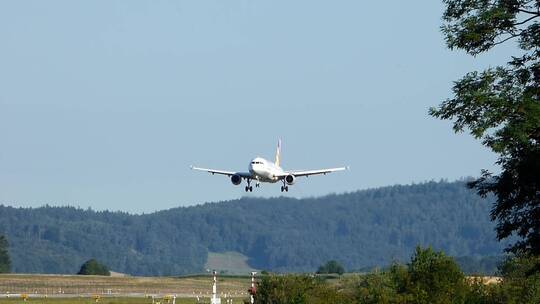 空客A320着陆