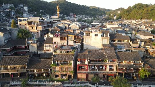 湘西凤凰古城沱江建筑景观