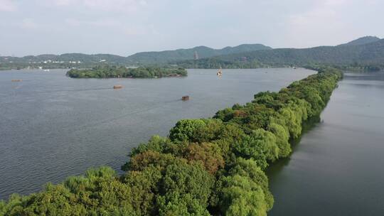 杭州 西湖 苏堤带船4K航拍 湖心岛 雷峰塔