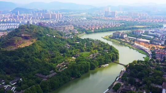 浦阳江两旁航拍诸暨城区现代城市风光