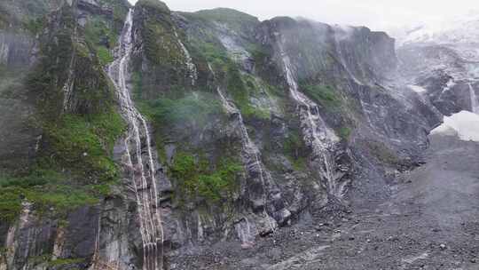 航拍四川甘孜海螺沟高山森林瀑布风光