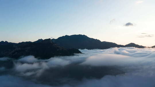 航拍山东泰山日出云海风光