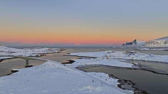 挪威罗弗敦群岛北极圈雷纳冬季雪景高空航拍