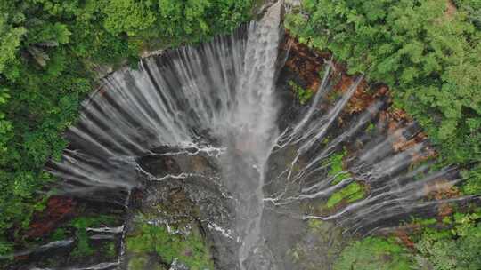 Tumpak SeWu，无人机，印度尼西