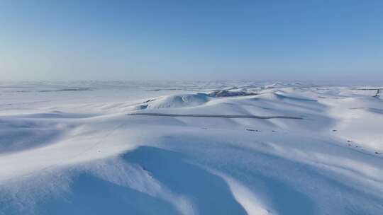 呼伦贝尔冬季原野雪景