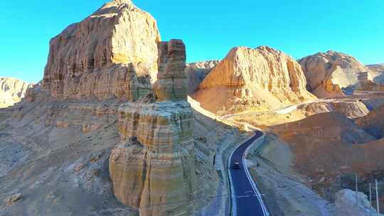 扎达土林 石柱 565国道 峡谷 日出 航拍视频素材模板下载