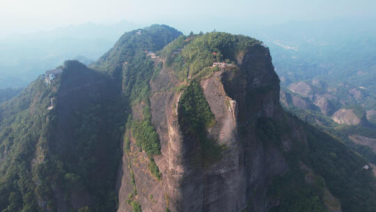 航拍湖南邵阳5A级旅游崀山景区丹霞地貌视频素材模板下载