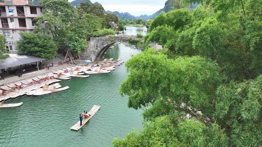 中国广西桂林市阳朔县白沙镇遇龙河