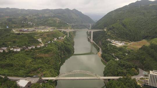 航拍湖南湘西芙蓉镇大桥