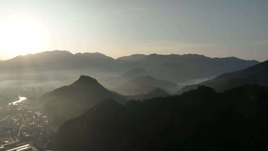 日出 朝霞 晨雾 早晨 庆元 县城 山川