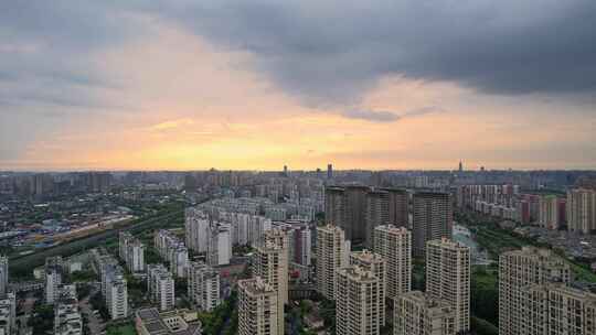 江苏常州城市风景黄昏天空晚霞航拍