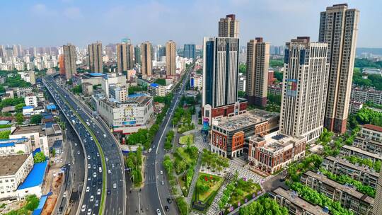 武汉城市高架车流杨家湾交通