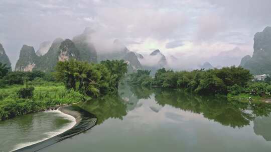 航拍桂林遇龙河旅游风光