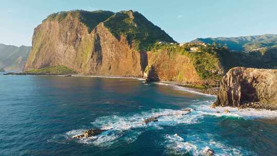 马德拉悬崖海岸线景观马德拉岛葡萄牙