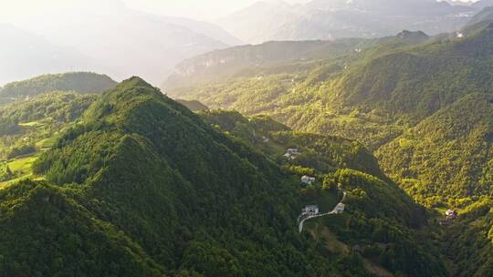 4k航拍山村晚霞