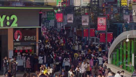 春节长沙步行街人流节日气氛03