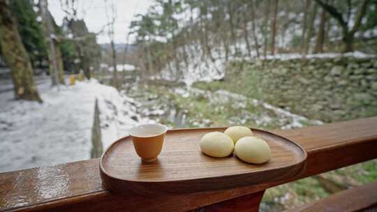 庐山冬天小溪雪后长冲河