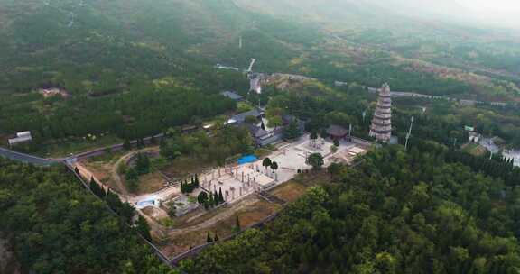 河北邯郸响堂山石窟常乐寺清晨航拍