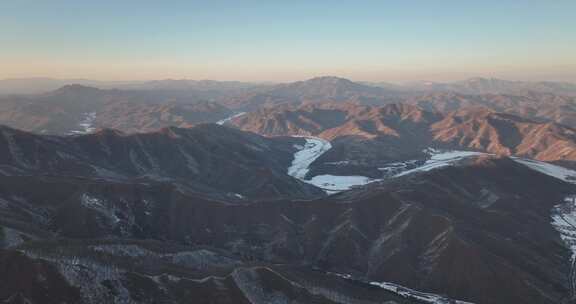 长白山山脉冬季航拍