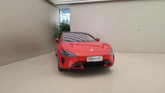 各种颜色的小米汽车