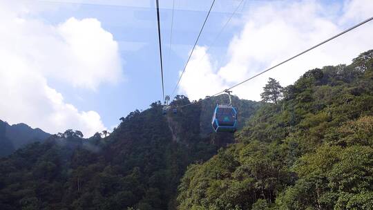 湖南郴州莽山五指峰景区索道缆车