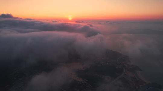 海岛上空的云海日落4K航拍