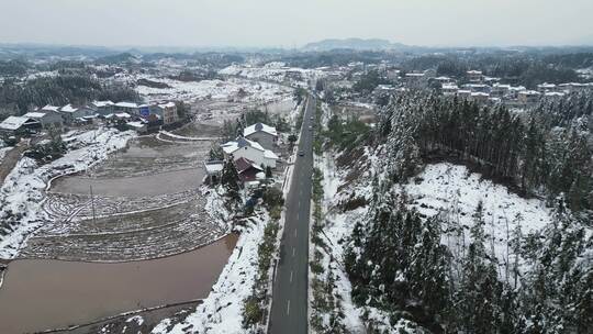 航拍自然风光冬季乡村田野