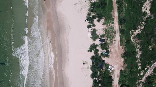 汽车沙滩大海行驶视频素材模板下载