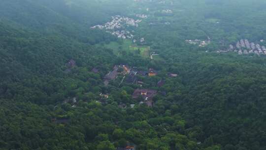 杭州西湖景区灵隐寺云雾航拍