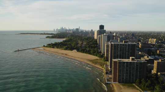 芝加哥的水上高层公寓航拍