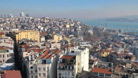 从高处俯瞰伊斯坦布尔市全景