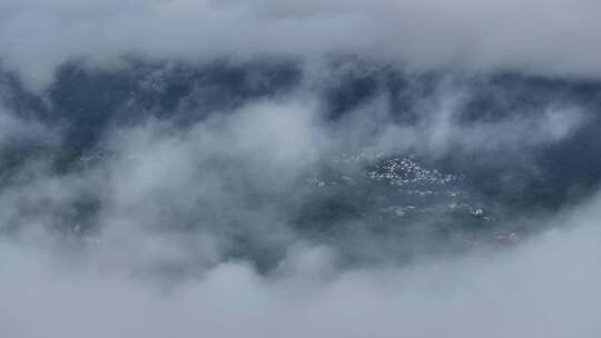 西湖云海山川森林云大山风景云海云雾山水