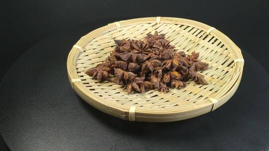 八角调味品香料