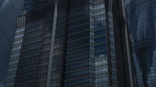 上海浦东标志性高层建筑缓慢上摇镜头视频素材模板下载