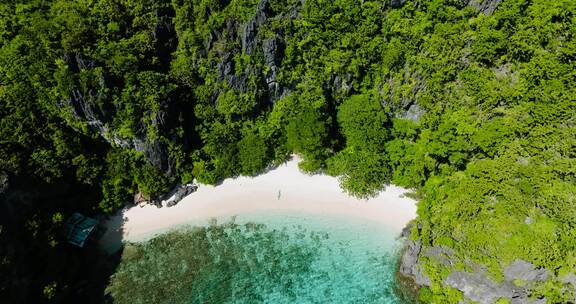 菲律宾El Nido Palawan的宁