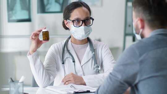 医生，诊所，病人，谈话