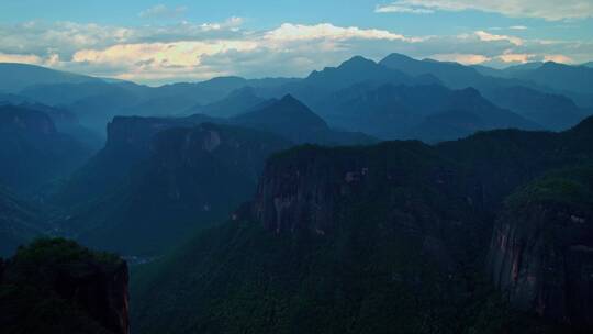 云南丽江航拍山川景色