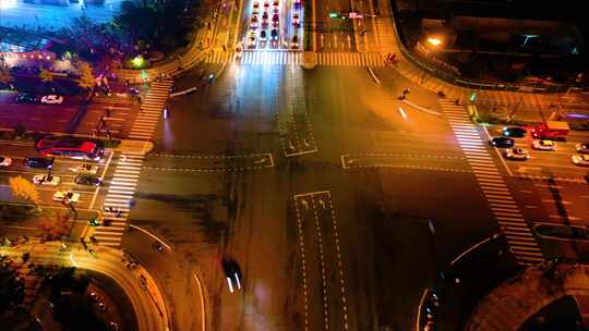 杭州钱塘新区十字路口夜景车流延时摄影