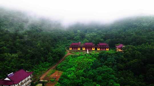 4K山雾缭绕南京老山隆兴寺航拍