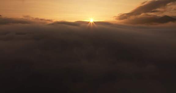 Nimbus， Above，Sky，奥地