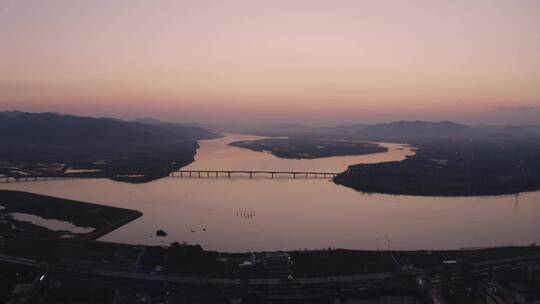 航拍夕阳下杭州萧山湘湖风景区