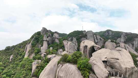 航拍福建宁德福鼎太姥山海上仙山风光